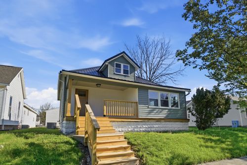 616 E Benton St, Wapakoneta, OH, 45895-2414 | Card Image