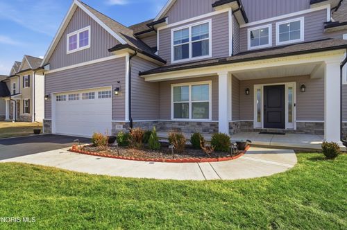 136 Barton Creek Dr, Perrysburg, OH, 43551-6812 | Card Image