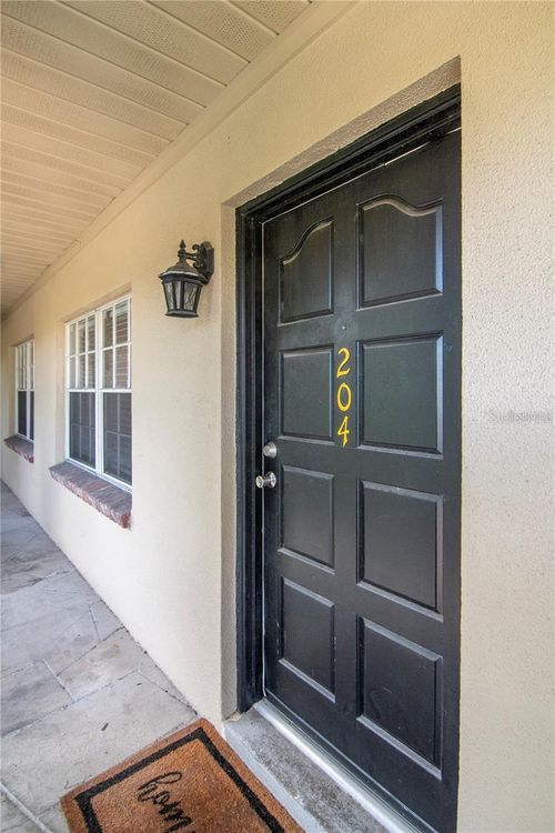 apt-204-208 Danube Ave, TAMPA, FL, 33606-3773 | Card Image