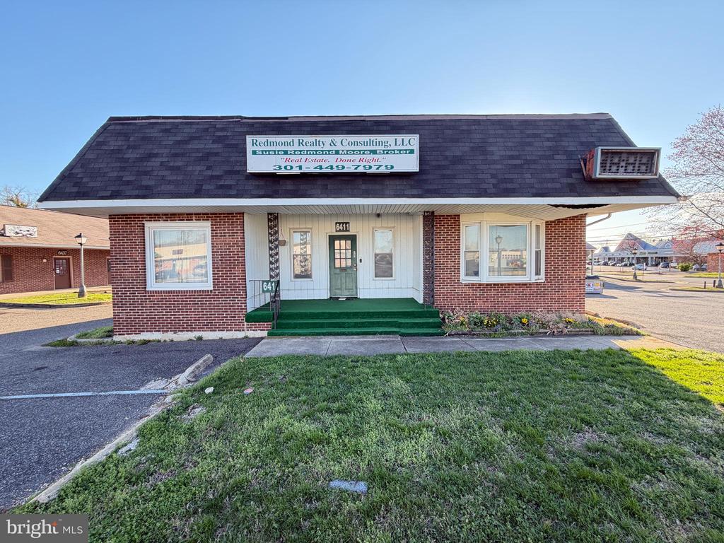 6411 Old Branch Ave, Temple Hills, MD 20748