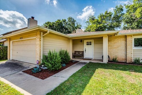 9725 Meadowheath Dr, Austin, TX, 78729-2720 | Card Image