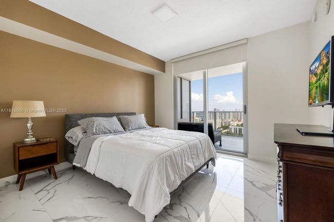 UNIT-2303 - 300 Sunny Isles Blvd, Condo with 2 bedrooms, 3 bathrooms and null parking in Sunny Isles Beach FL | Image 16