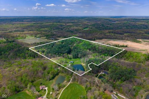 5980 Pine Tree Ln, Morgantown, IN, 46160-8577 | Card Image