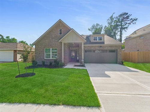 810 S Colbert St, Dayton, TX, 77535-3013 | Card Image