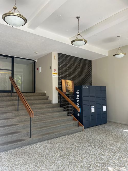 apt-c11-40 Owen St, Hartford, CT, 06105-3280 | Card Image