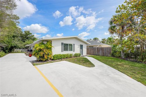 517 108th Avenue N, Naples, FL, 34108 | Card Image