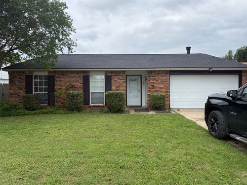 5208 Knox Dr, The Colony, TX, 75056-2108 | Card Image