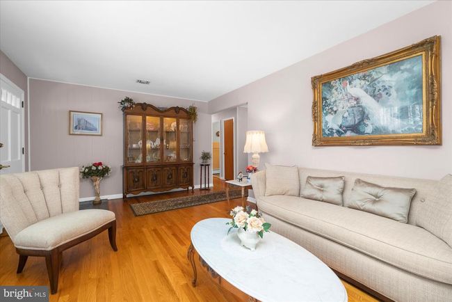 1122 N 14 Th St, House other with 3 bedrooms, 2 bathrooms and null parking in Allentown PA | Image 8