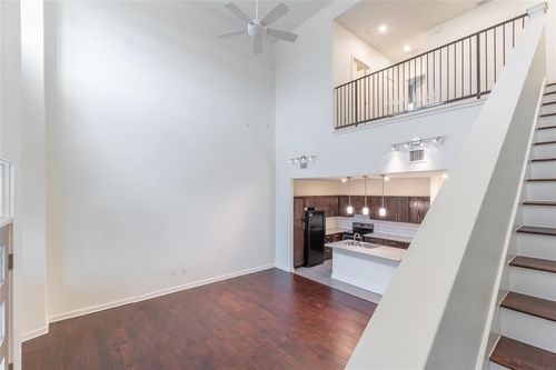 20-6700 Menchaca #20 Road, Austin, TX, 78745 | Card Image