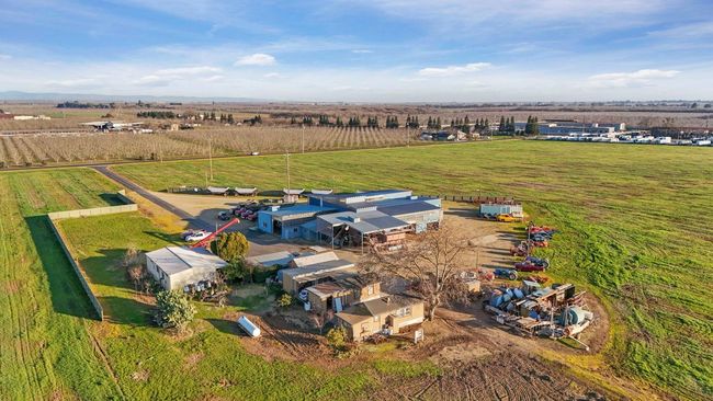 5725 N Wall Rd, House other with 2 bedrooms, 1 bathrooms and null parking in Linden CA | Image 10