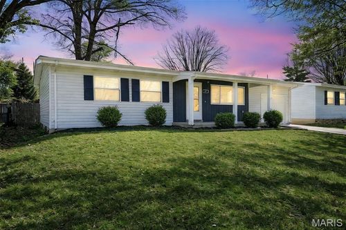 77 Tom Sawyer Drive, St Charles, MO, 63303 | Card Image