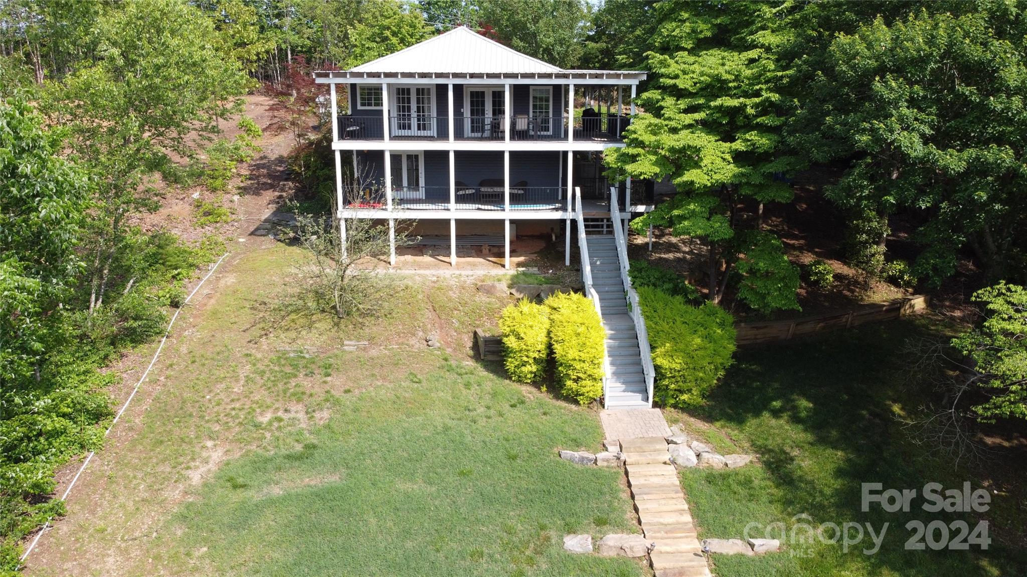 Shade Tree Ln, Sherrills Ford, NC 28673