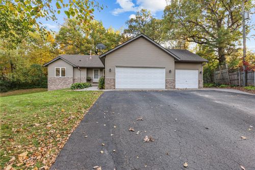 7961 Pioneer Road, Wyoming, MN, 55092 | Card Image