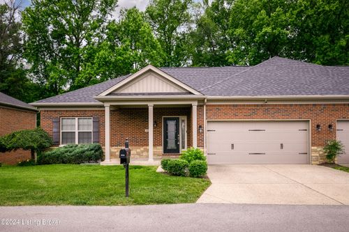 6418 Clover Trace Cir, Louisville, KY, 40216 | Card Image