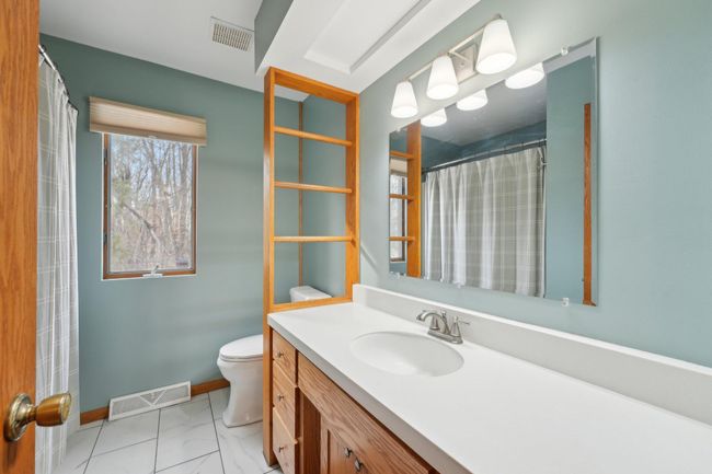 Main Level Full Bath with whirlpool tub | Image 17