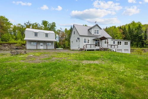 11 Downing Rd, Stewartstown, NH, 03576-4401 | Card Image