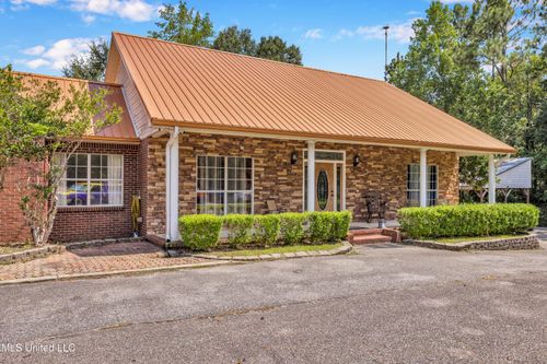 5701 Juniper Dr, Vancleave, MS, 39565-8982 | Card Image