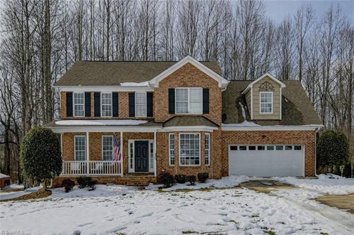 250 High Knoll Dr, Walkertown, NC, 27051-9683 | Card Image