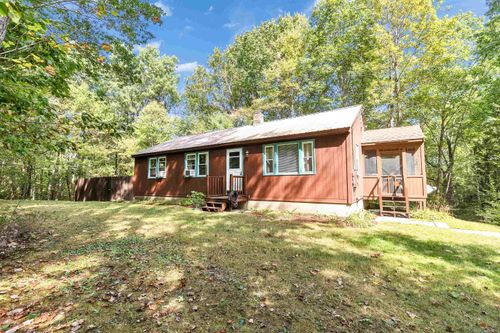 3 Ice House Ln, Greenfield, NH, 03047-4526 | Card Image