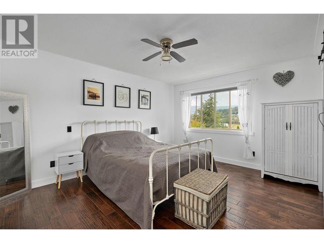 1503 Tanemura Cres, House other with 6 bedrooms, 4 bathrooms and 4 parking in Kelowna BC | Image 15