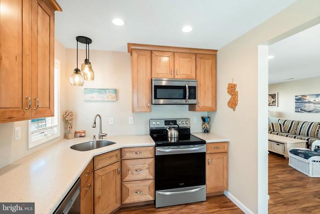 10 W Essex Ave, Home with 3 bedrooms, 3 bathrooms and null parking in Harvey Cedars NJ | Image 29