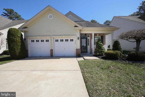 819 Westminster Dr N, Southampton, NJ, 08088-1155 | Card Image