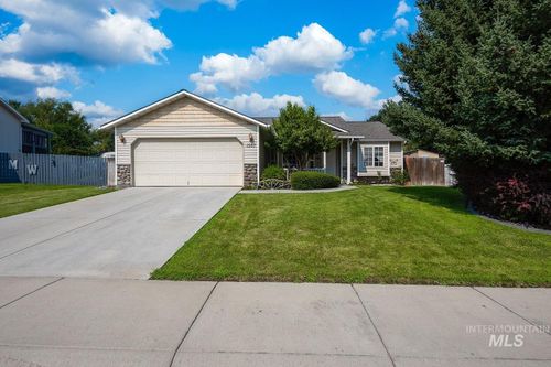 1507 S Willow Creek, Nampa, ID, 83686 | Card Image