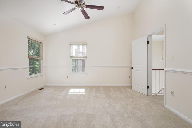 7710 Asterella Ct, Townhouse with 3 bedrooms, 4 bathrooms and null parking in SPRINGFIELD VA | Image 26