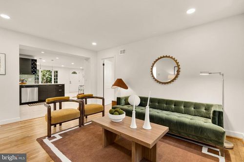 4813 Oglethorpe St, RIVERDALE, MD, 20737-2003 | Card Image