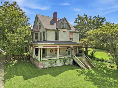 1521 Franklin Ave, Lexington, MO, 64067-1467 | Card Image