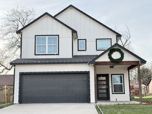 210 16th St, Collinsville, OK, 74021-1756 | Card Image