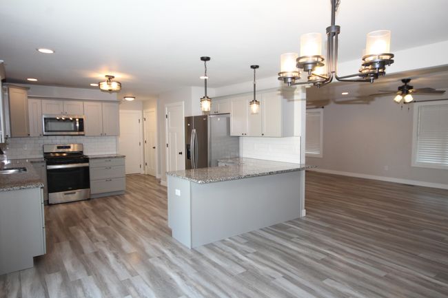 10141 S 33 Rd St, House other with 4 bedrooms, 4 bathrooms and null parking in Vicksburg MI | Image 6