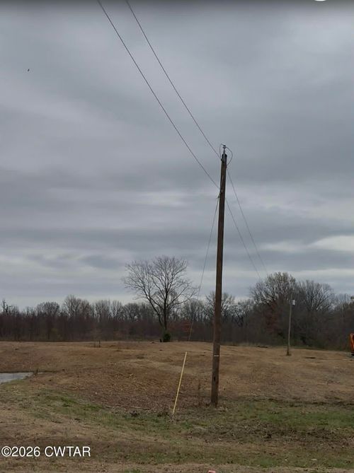 2000 Hurricane Hill Rd, Dyersburg, TN, 38024-6822 | Card Image