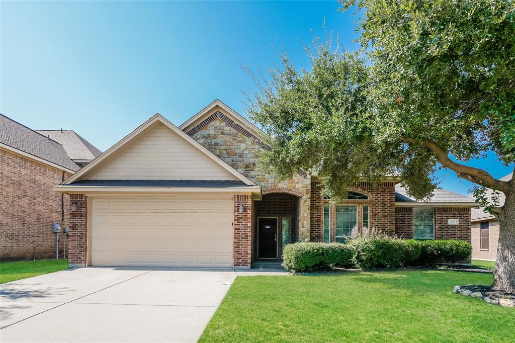 Tioga St, Burleson, TX 76028