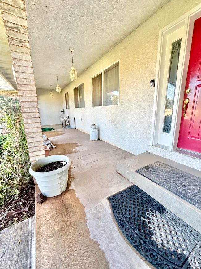 Front porch | Image 44
