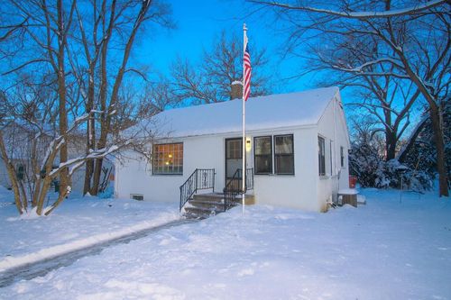 N6627 Forest Road, Sugar Creek, WI, 53121 | Card Image