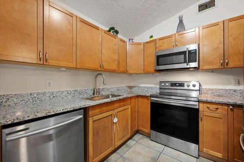 6015 Raintree Trl, Fort Pierce, FL, 34982-7591 | Card Image