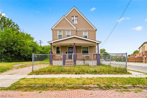 1532 E 78th Pl, Cleveland, OH, 44103-3312 | Card Image