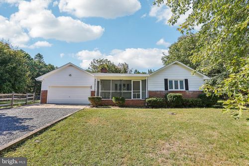 6361 Beacon Ave, MAYS LANDING, NJ, 08330-1038 | Card Image