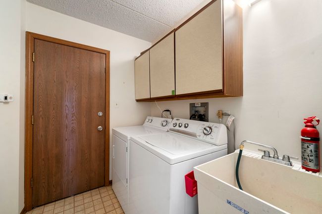 APT-1B - 9810 Mill Dr W, Condo with 2 bedrooms, 2 bathrooms and 1 parking in Palos Park IL | Image 11