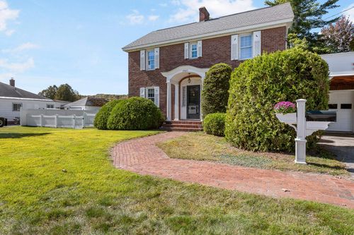 1843 Hutchins St, Berlin, NH, 03570-3510 | Card Image