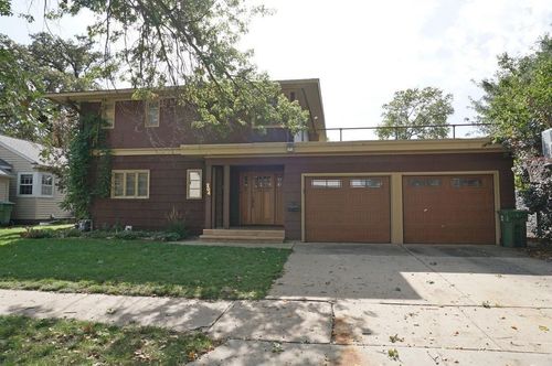 204 Clark Street, Charles City, IA, 50616 | Card Image