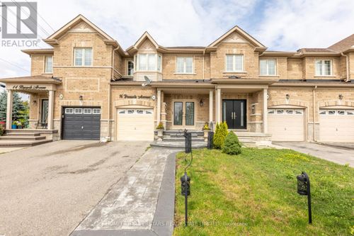 16 Brussels Ave, Brampton, ON, L6Z0A5 | Card Image