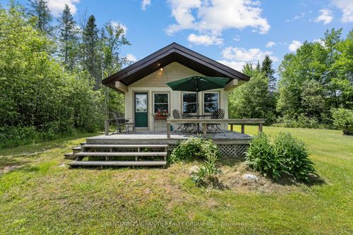 1224 Hagen Rd, Haliburton, ON, K0L1S0 | Card Image
