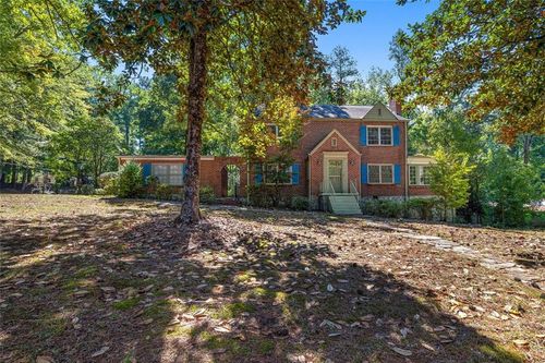 2490 Cascade Rd Sw, Atlanta, GA, 30311-3208 | Card Image