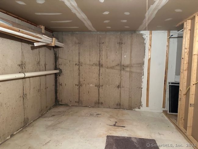 UNIT-96 - 1 Abbott Rd, Condo with 2 bedrooms, 2 bathrooms and 2 parking in Ellington CT | Image 24