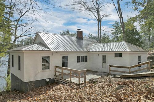 20 Boat Cove Rd, Alton Bay, NH, 03810-4038 | Card Image