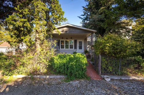 2017 Nw Prairie Creek Rd, Benton, KS, 67017-9362 | Card Image