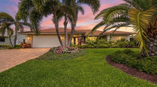 1929 Pebble Beach Ct, Venice, FL, 34293-3830 | Card Image