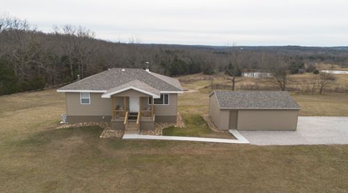 10226 State Highway 38, Elkland, MO, 65644-7303 | Card Image